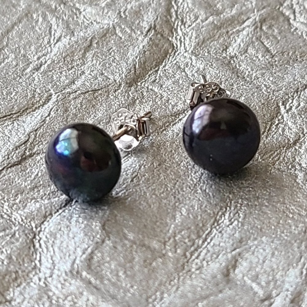Black Freshwater Pearl Earrings-Stud earrings - Picture 1 of 8